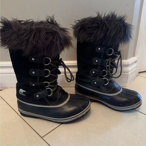 Sorel Black Kids Winter Boots with Faux Fur